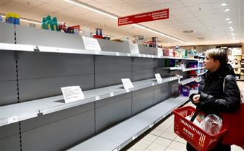 بلومبيرج: الأسواق في أوروبا تشهد نقصا في بعض المواد الغذائية الشائعة