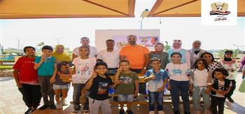 حزب «المصريين» يكرم أوائل طلاب المرحلة الإبتدائية في «الغردقة»