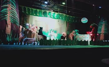 عرض «غابة الطيبين» على مسرح قصر ثقافة كوم أمبو