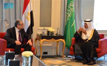 وزير الطاقة يجتمع مع نظيره السعودي على هامش زيارة الأمير محمد بن سلمان