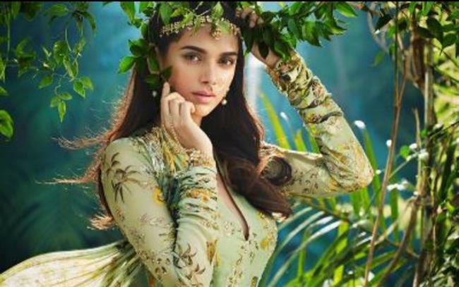 Aditi Rao Hydari :    كفانا جدل حول مصطلحات سينما الجنوب والشمال الهندية؟