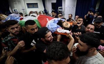 آلاف يُشيعون جثمان فلسطيني ارتقى بطعنة مُستوطن في مُحافظة "سلفيت" شمال غرب الضفة الغربية