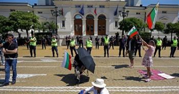 إقالة الحكومة البلغارية بعد سحب الثقة منها داخل البرلمان
