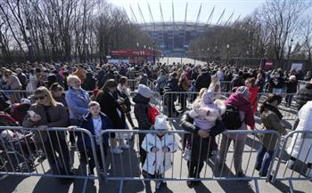 بولندا تستقبل 4 ملايين و265 ألف لاجئ من أوكرانيا منذ بدء العملية العسكرية الروسية