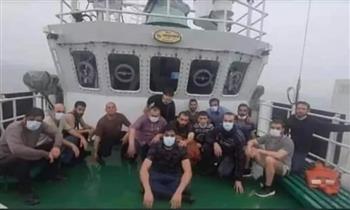 إنقاذ 15 بحارا سوريا على سواحل الهند