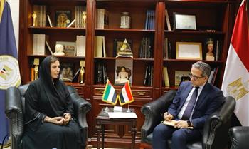 وزير السياحة يبحث مع سفيرة الإمارات تعزيز التعاون