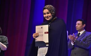 الشاعرة صفاء البيلي: أهدى جائزة مهرجان الأقاليم للمبدع الراحل السيد فجل (خاص)