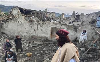 مصرع خمسة أشخاص وإصابة 10 آخرين جراء هزة ارتدادية ضربت شرق أفغانستان