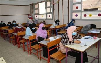 «أمهات مصر»: امتحان اللغة العربية للثانوية العامة في مستوى الطالب المتوسط باستثناء بعض النقاط