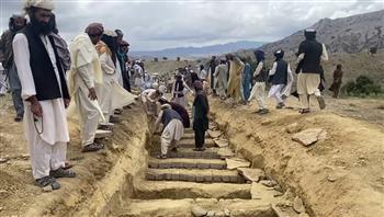 أفغانستان .. إنشاء عيادة متنقلة في ولاية خوست لعلاج ضحايا الزلزال المُدّمِر
