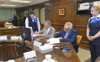 بروتوكول تعاون بين «مصر للطيران» وجامعة أكتوبر للعلوم الحديثة والآداب