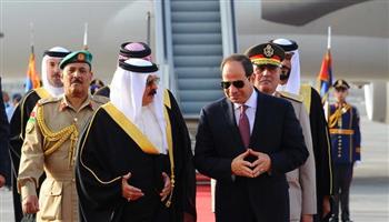 بالتزامن مع وصوله للمنامة اليوم.. أبرز زيارات الرئيس السيسي للبحرين