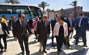 محافظ بورسعيد يستقبل لجنة الشئون الصحية بمجلس النواب  