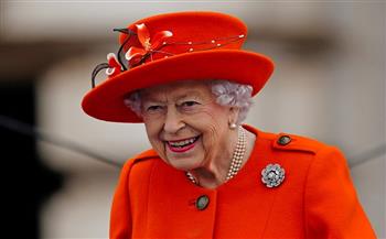 "الجارديان": احتفالات الذكرى السبعين لاعتلاء الملكة العرش عكست حب واحترام الشعب للملكة