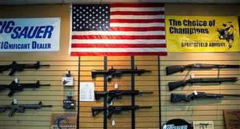 ولاية نيويورك تعتزم تشديد قانون استخدام السلاح