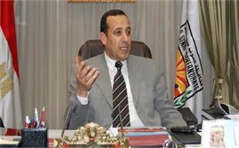 محافظ شمال سيناء يوجه بإقامة شوادر لتوفير احتياجات المواطنين خلال عيد الأضحى بالعريش