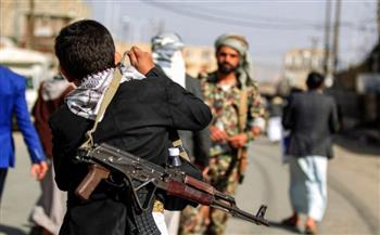 فريق المفاوضات اليمني: الميليشيات مصرة على فتح طرق فرعية لاتحقق رفع الحصار بتعز