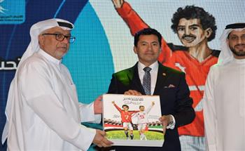 وزير الرياضة يشهد حفل توقيع الإصدار الثاني من «الإمارات ومصر»