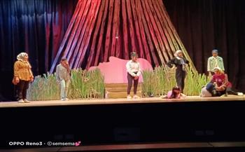 تقديم عرض "مزرعة الخير.. انتباه" على مسرح قصر ثقافة موط
