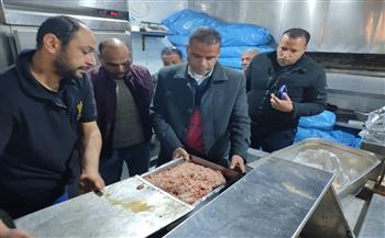 الجيزة: ضبط 140 كيلو جمبري فاسد بمطعم شهير في حدائق الأهرام