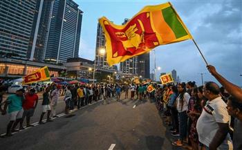 استقالة وزير الاستثمار السريلانكي من منصبه إثر الاحتجاجات العارمة