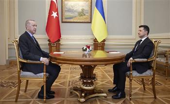 أردوغان يبحث مع زيلينسكي مسألة تصدير الحبوب الأوكرانية