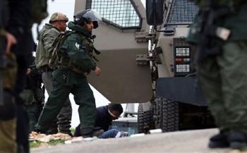 الاحتلال الإسرائيلي يعتقل 5 شبان من مخيم الجلزون على حاجز عسكري