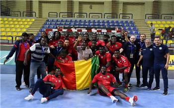 مدرب غينيا لليد يشكر لاعبيه بعد التأهل التاريخي لربع نهائي أمم إفريقيا
