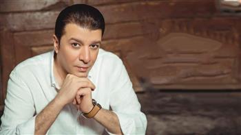 مصطفى كامل لـ«دار الهلال»: جار حل مشكلة لحن أغنية «وأنا مالي»