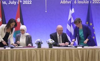 الأردن واليونان يبحثان تعزيز التعاون في المجالات الاقتصادية والثقافية