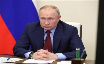 بوتين يوقع قانونا يتعلق بعمل ونشاط العملاء الأجانب في روسيا