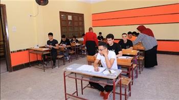 21 ألف طالب بالثانوية العامة بكفر الشيخ يؤدون امتحاني التاريخ والفيزياء
