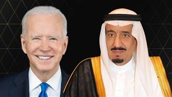 خادم الحرمين الشريفين والرئيس الأمريكي يبحثان سبل تعزيز العلاقات السعودية الأمريكية