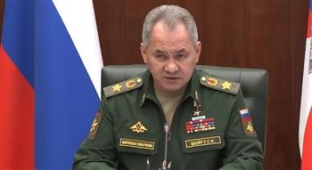 شويجو يوجه بتعزيز العمل العسكري من أجل منع القصف الأوكراني على دونباس