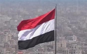 وزير الدفاع اليمني يوجه قوات الجيش برفع الجاهزية لمواجهة أى خروقات حوثية 