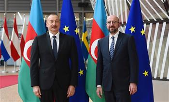 الاتحاد الأوروبي وأذربيجان يبحثان سبل تعزيز العلاقات الثنائية في مجال الطاقة