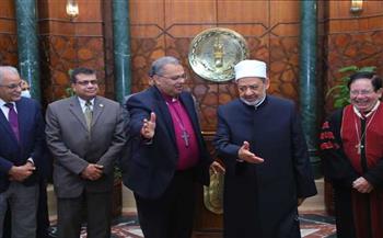 رئيس الطائفة الإنجيلية بمصر يهنئ شيخ الأزهر بعيد الأضحى المبارك