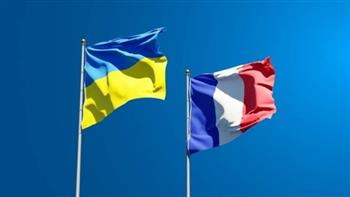 فرنسا وأوكرانيا تبحثان الاحتياجات الإنسانية وخطط إعادة إعمار أوكرانيا
