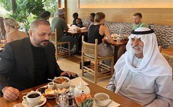 وزير التسامح الإماراتي يحتفي بزيارة رامي عياش لأبوظبي