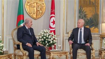 الرئيس التونسي يشكر الجزائر على سرعة الاستجابة في إرسال الإمدادات لإخماد الحرائق