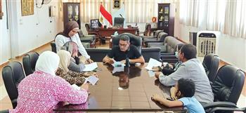 «حامد» يواصل لقاءاته مع المواطنين ويحرص على تلبية طلباتهم