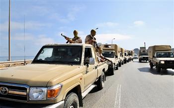 اشتباكات في العاصمة الليبية وتحويل الرحلات من مطار معيتيقة إلى مصراتة