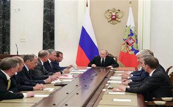 مجلس الأمن الروسي يستمع إلى تقرير لافروف عن نتائج جولته الخارجية الأخيرة