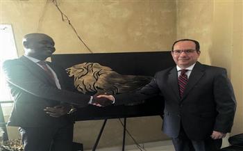 سفير مصر في جوبا يبحث مع وزير السياحة والحياة البرية التعاون الثنائي
