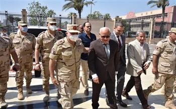 محافظ بورسعيد يستقبل قائد قوات الدفاع الشعبي والعسكري