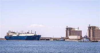 ميناء دمياط يستقبل ناقلة غاز مسال لتحميل شحنة 60 ألف طن