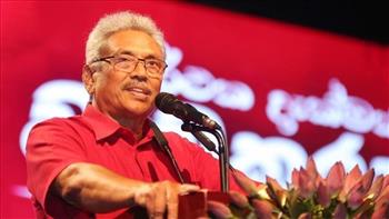 منظمة حقوقية تسعى لاعتقال رئيس سريلانكا السابق في سنغافورة