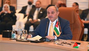 وزير التجارة الإردني يؤكد ضرورة التكاتف العربي لمواجهة التحديات الاقتصادية العالمية