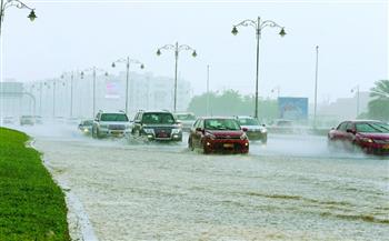 تحذيرات في سلطنة عمان من أمطار رعدية غزيرة