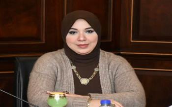 برلمانية: الرئيس السيسي حريص على تمكين الأسر المصرية من تخطي التحديات الراهنة